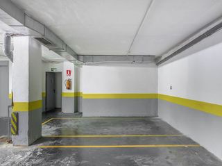 Garaje en venta en Acacias en Madrid