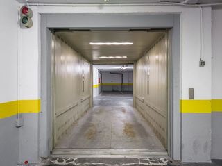 Garaje en venta en Acacias en Madrid