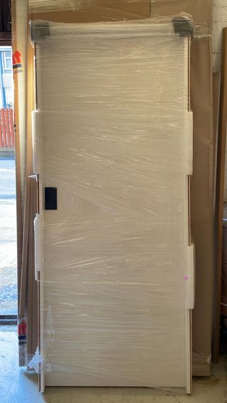 Puerta lacada en blanco