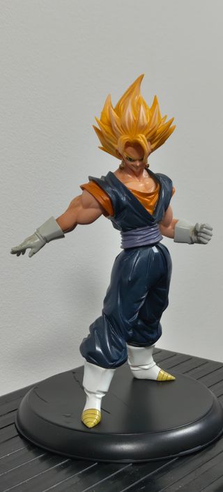 Figura Dragon Ball Z Vegetto Super Saiyan