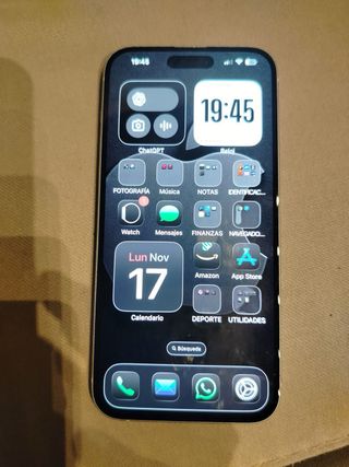 iPhone 15 Plus Negro/Plateado