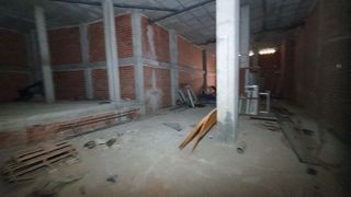 Local comercial en venta en Villena