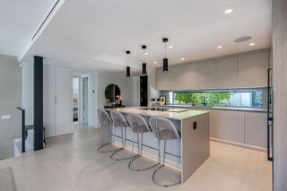 Chalet en alquiler en Nueva Andalucía centro en Marbella