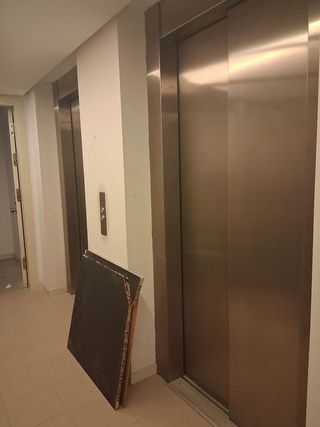 Oficina en alquiler en Singuerlín - Can Franquesa - Les Oliveres en Santa Coloma de Gramanet