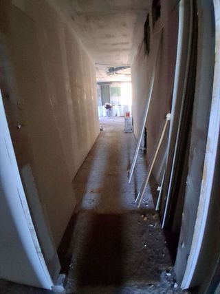 Oficina en alquiler en Singuerlín - Can Franquesa - Les Oliveres en Santa Coloma de Gramanet