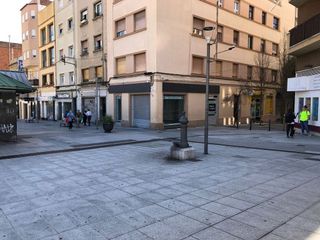 Local comercial en alquiler en Gavarra en Cornellà de Llobregat
