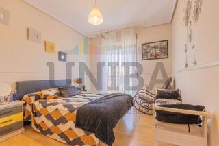 Casa adosada en venta en Las Vaguadas - Urb. del Sur en Badajoz