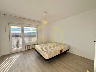 Piso en alquiler en La Arena en Gijón