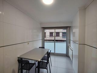 Piso en alquiler en Residencia en Ourense