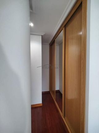 Piso en alquiler en Residencia en Ourense