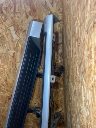 Estriberas Montero 3.2 DID V80 corto originales