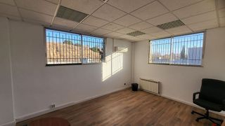 Nave industrial en venta en Can Jofresa - Sta. Margarida en Terrassa