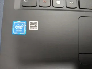 Portátil Lenovo 1.6ghz 4gb 32gb