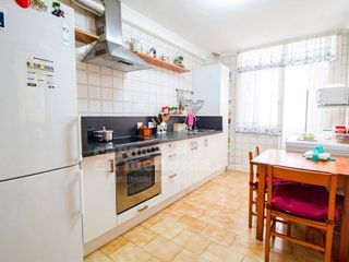 Piso en venta en Castell (Es)