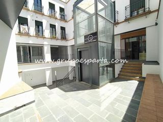 Local comercial en venta en Sanlúcar la Mayor