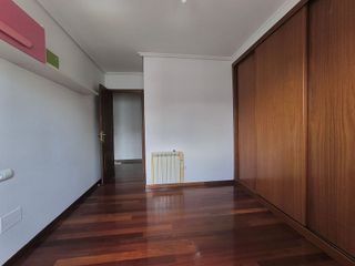 Piso en venta en Zona Ultramar en Ferrol