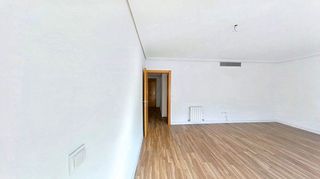 Piso en venta en Huerta de la Reina - Trassierra en Córdoba