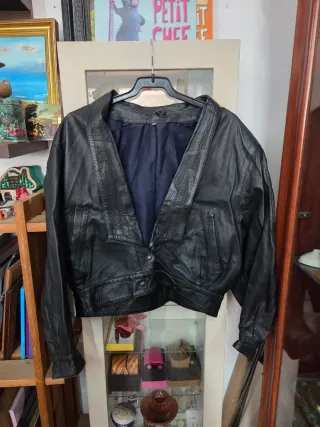 Chaqueta Cuero Vintage Negra