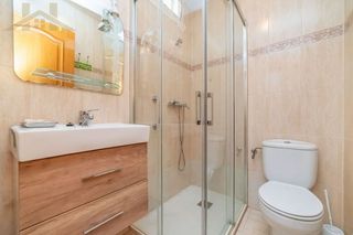 Casa adosada en venta en Pintores-Ferial en Parla