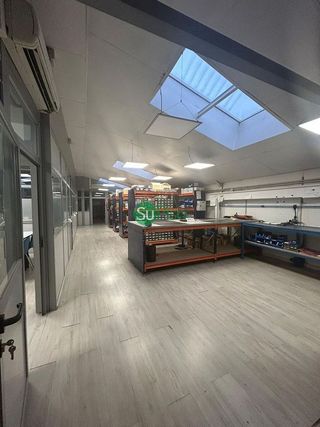 Nave industrial en alquiler en Yeles