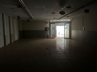 Local comercial en alquiler en Alginet