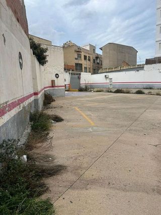 Local comercial en alquiler en Alginet