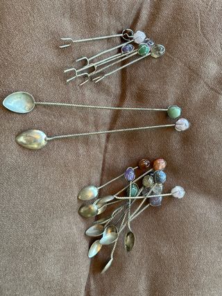 Cucharas y Tenedores Cóctel Vintage Piedras