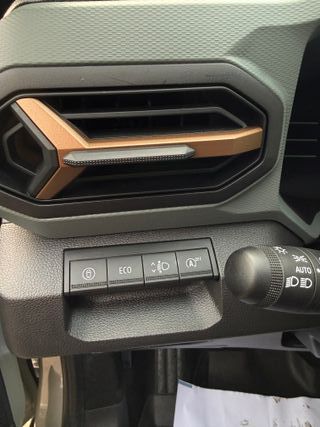 Dacia Duster Extreme TCE MICROHIBRIDO 4X2 - 130cv.