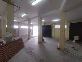 Local comercial en venta en San Martín de la Vega