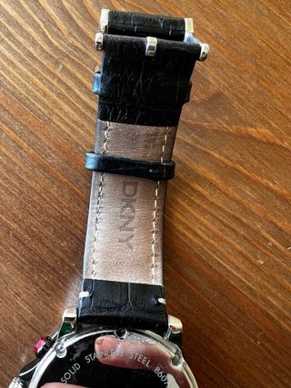 Reloj DKNY Negro y Plateado