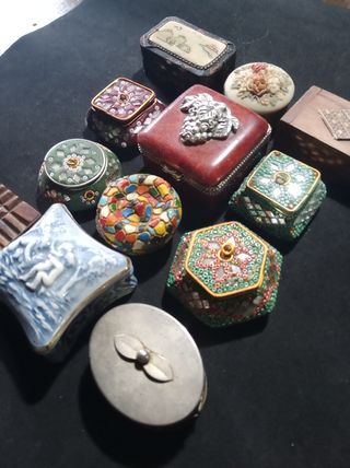 Lote 19 cajitas vintage decorativas