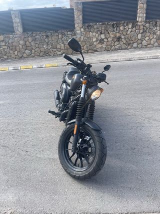 Hyosung 300gv Bobber Negra