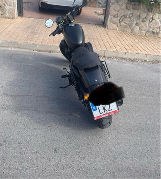 Hyosung 300gv Bobber Negra