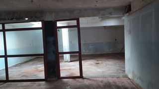 Local comercial en venta en Zona Cantereria en Burjassot