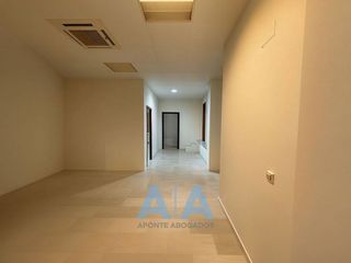 Local comercial en venta en Universidad en Ciudad Real