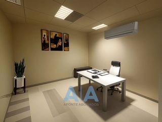 Local comercial en venta en Universidad en Ciudad Real