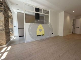 Piso en venta en Centro en Ferrol