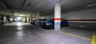 Garaje en venta en Pº Zorrilla - Cuatro de Marzo en Valladolid