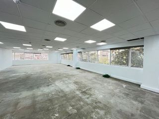 Oficina en alquiler en Almeda - El Corte Inglés en Cornellà de Llobregat