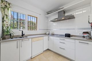 Chalet en venta en Calahonda en Mijas