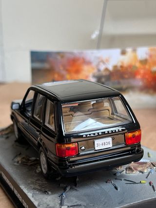 Range Rover 1:43 Tomorrow Never Dies