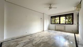 Piso en alquiler en Canillas en Madrid