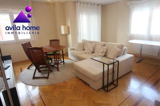 Piso en alquiler en Universidad en Ávila