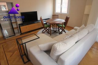 Piso en alquiler en Universidad en Ávila