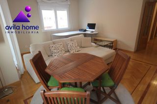 Piso en alquiler en Universidad en Ávila