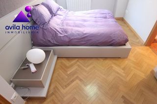 Piso en alquiler en Universidad en Ávila