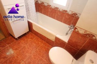 Piso en alquiler en Universidad en Ávila