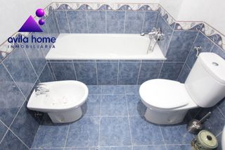 Piso en alquiler en Universidad en Ávila