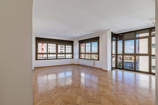 Piso en alquiler en Sanchinarro en Madrid