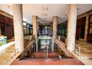 Local comercial en alquiler en Centro - Mendibil - Santiago en Irun